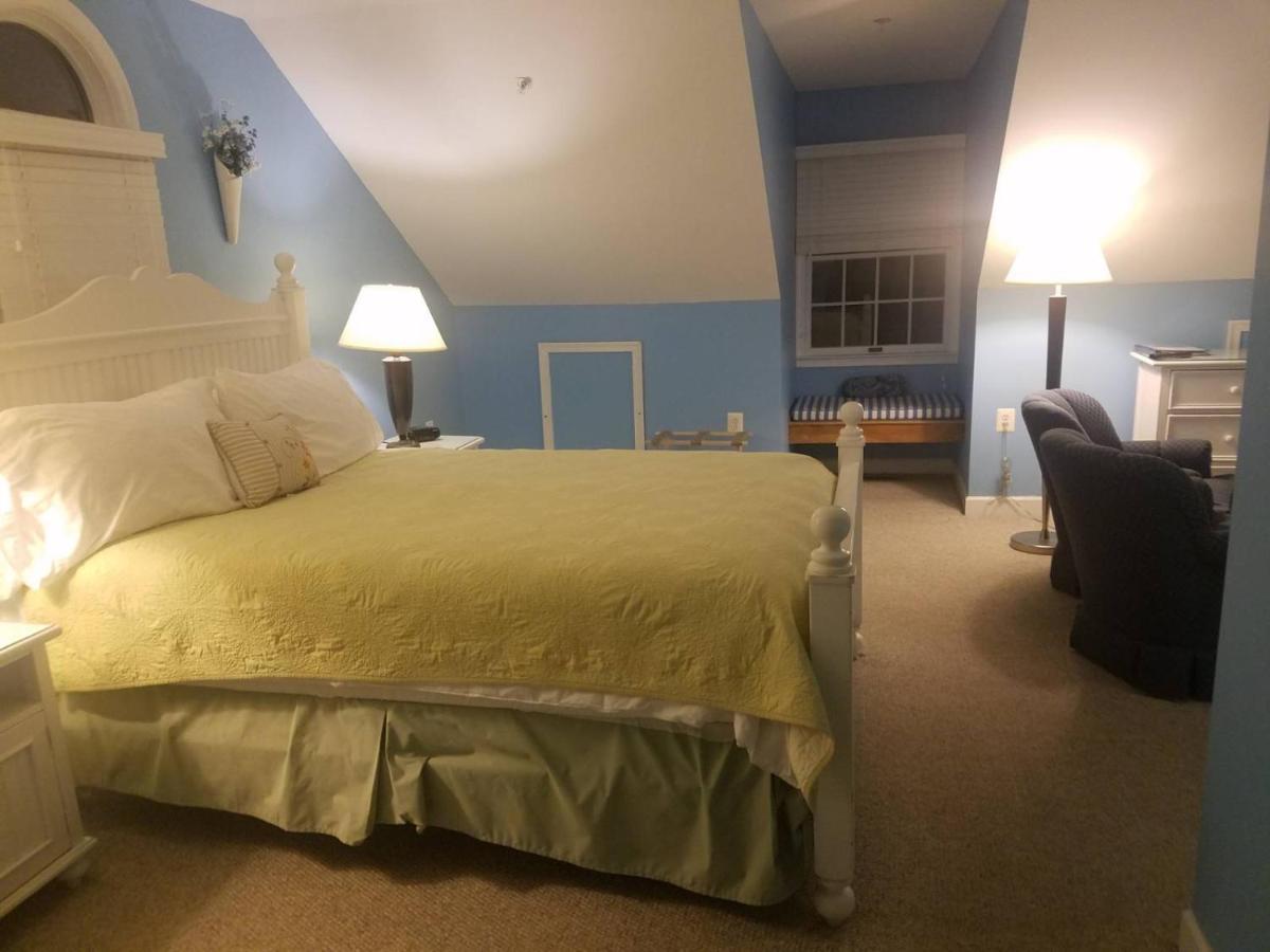 Blue Heron Inn - A Bed And Breakfast Llc Solomons Exteriör bild